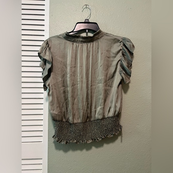 Sincerely Jules Olive Ruffle Blouse - Picture 3 of 3